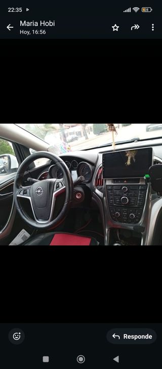 Opel Astra 2012