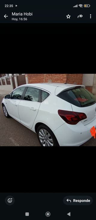 Opel Astra 2012
