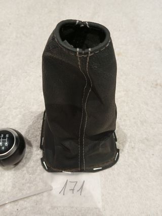 Pomo cambio Toyota Yaris P13