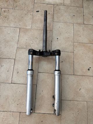 Forcella sym hd e peugeot Lxr