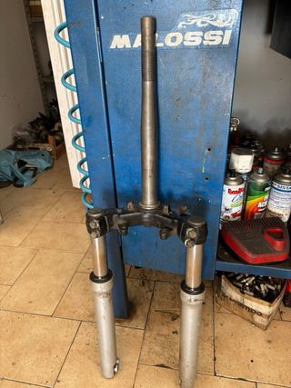 Forcella sym hd e peugeot Lxr