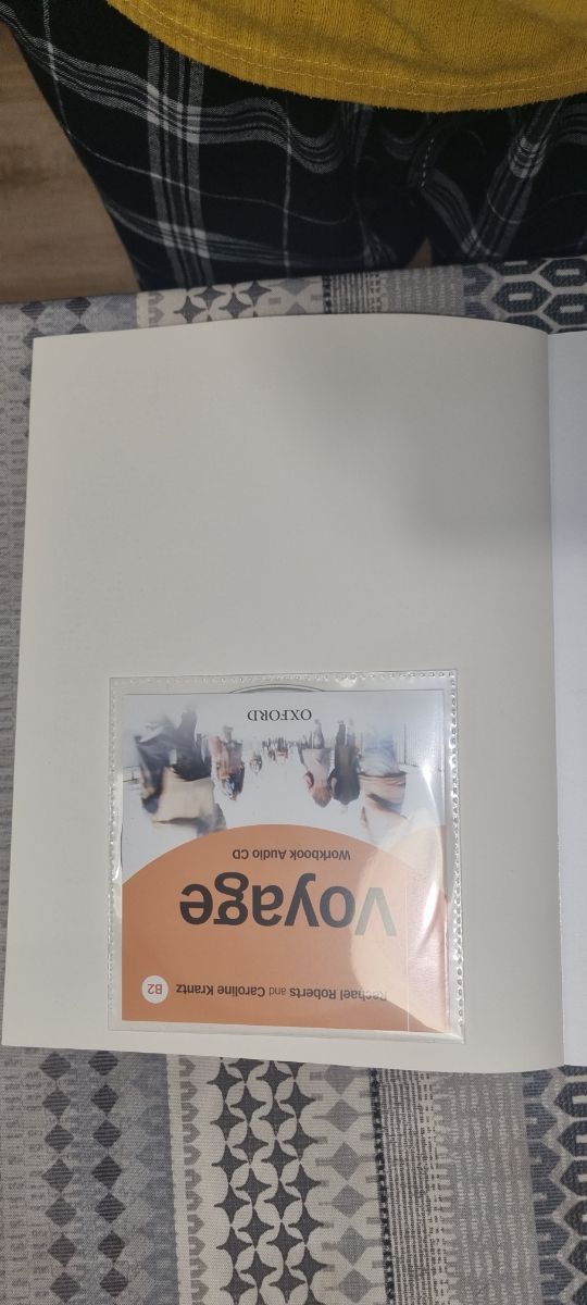 Coursebook y workbook VOYAGE B2