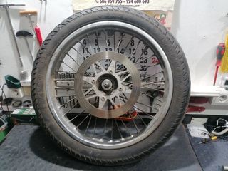 Rueda delantera Suzuki LS 650 Savage 