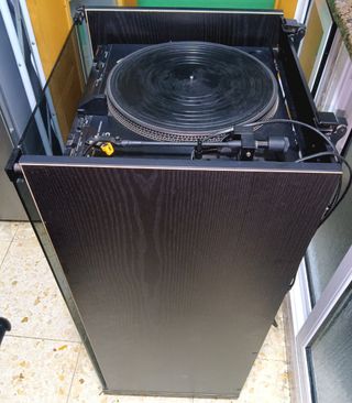 Torre Onkyo y 2 Altavoces KEF C55