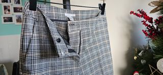 Pantalón capri cuadros H&M