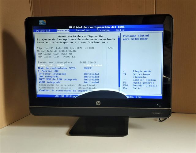ordenador HP TODO EN UNO-i3