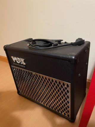 Amplificador Vox AD15VT