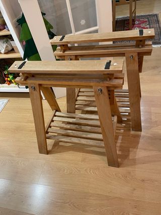 Mesa cristal y 4 sillas