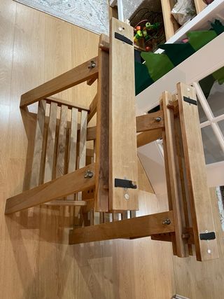 Mesa cristal y 4 sillas