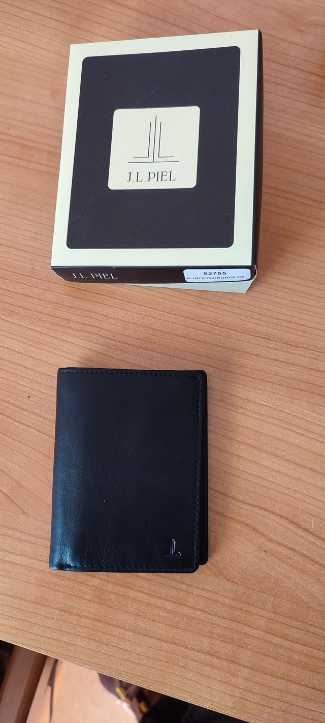 Portafoglio in pelle