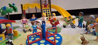 Parque infantil Playmobil + accesorios