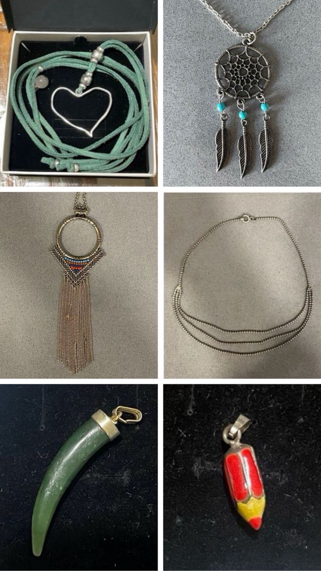 Lote 9 collares y colgantes plata y otros