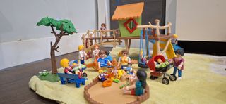 Parque madera playmobil + accesorios