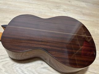 Guitarra alhambra 3C