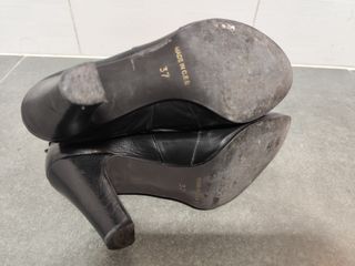 Botines de piel. N°37
