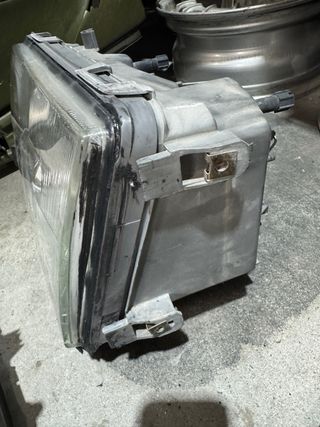 Faro izquierdo Mercedes W124