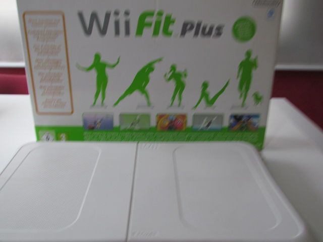 WII FIT PLUS