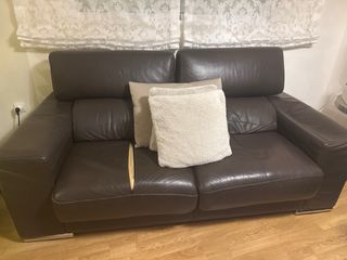 Sofa dos plazas 