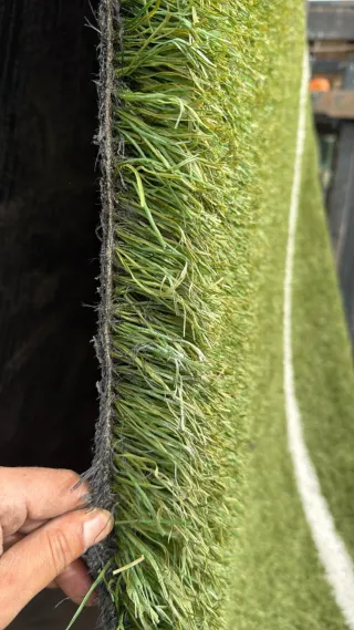 CESPED ARTIFICIAL ( Con línea en oferta)