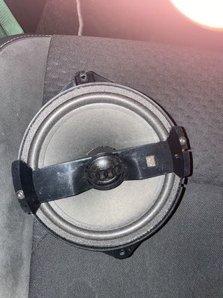Altavoces originales Audi TT