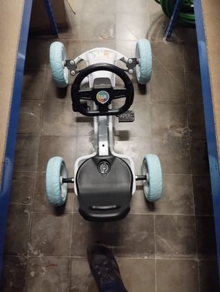 Go Kart con pedales