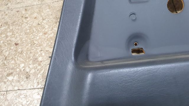 Tapizado trasero derecho Volvo 480