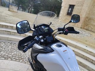 Suzuki v strom 650