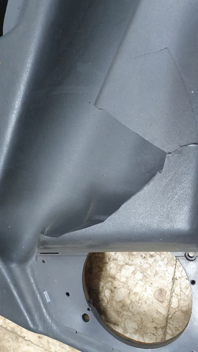 Tapizado delantero derecho Volvo 480