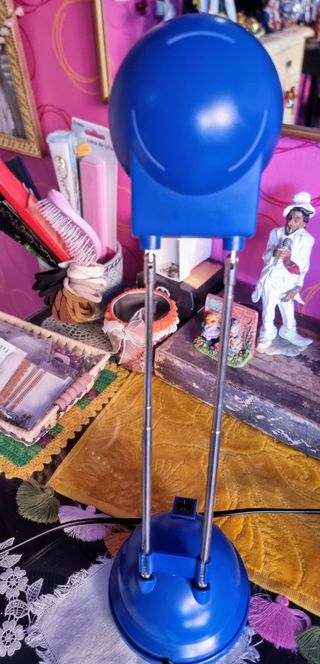 Lámpara de escritorio regulable