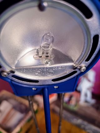 Lámpara de escritorio regulable