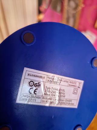 Lámpara de escritorio regulable