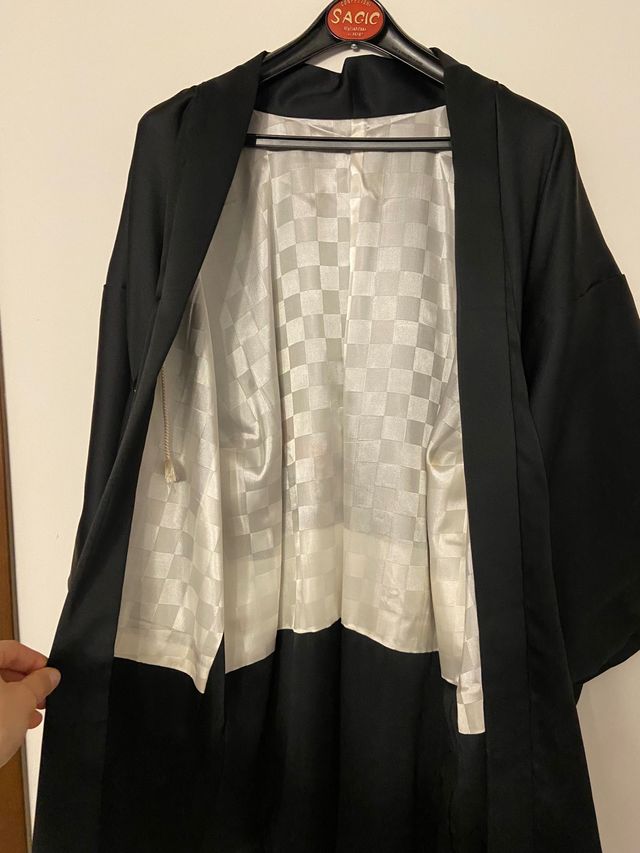 Haori giacca kimono seta con ricami floreali