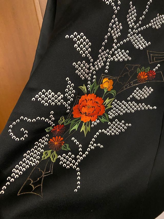 Haori giacca kimono seta con ricami floreali