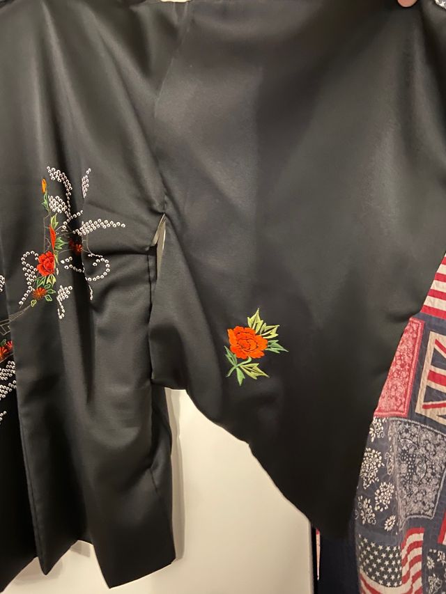 Haori giacca kimono seta con ricami floreali