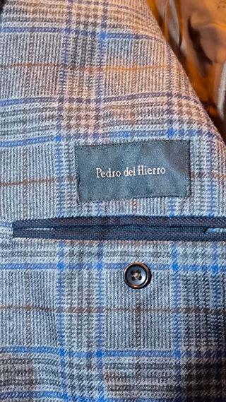 Americana PEDRO DEL HIERRO-CERRUTI  talla 56