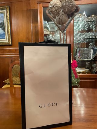 Zapatos Firma “Gucci”