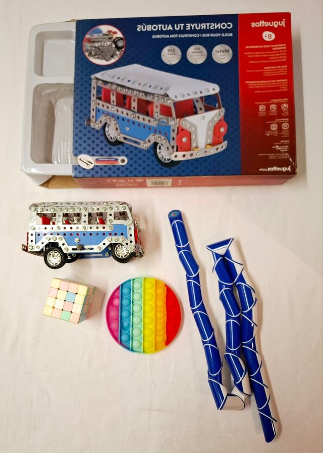 LOTE de JUGUETES / JUEGOS para niños