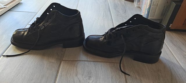 Scarpe stivaletto pelle 44