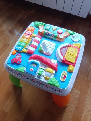 Mesa actividades bebe