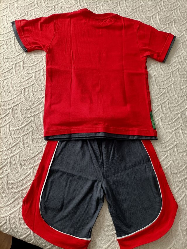 Conjunto niño Ben 10. Talla 9-10 años