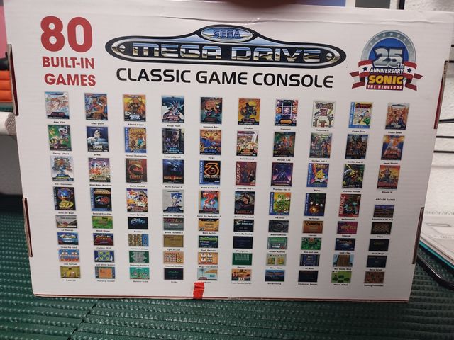 Mega Drive mini con 80 juegos