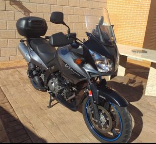 SUZUKI VSTROM 650 cc