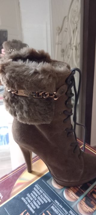 Scarpe Byblos