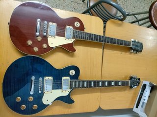 2 chitarre elettriche Chitarra elettrica
