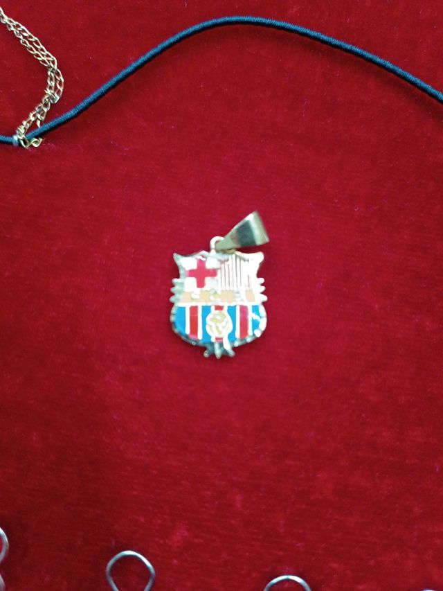 Colgante de oro del Barça