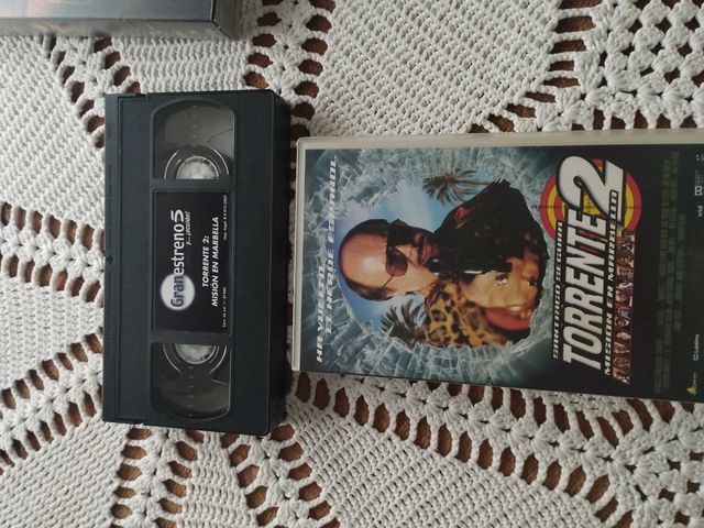 4 películas VHS ,se venden también por separado