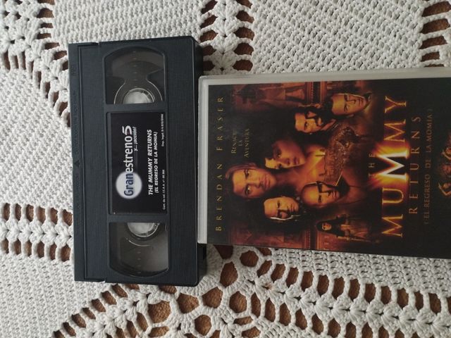 4 películas VHS ,se venden también por separado