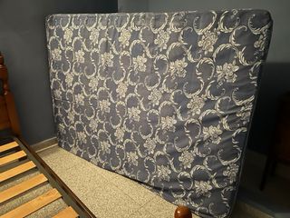 Letto provenzale in legno massello