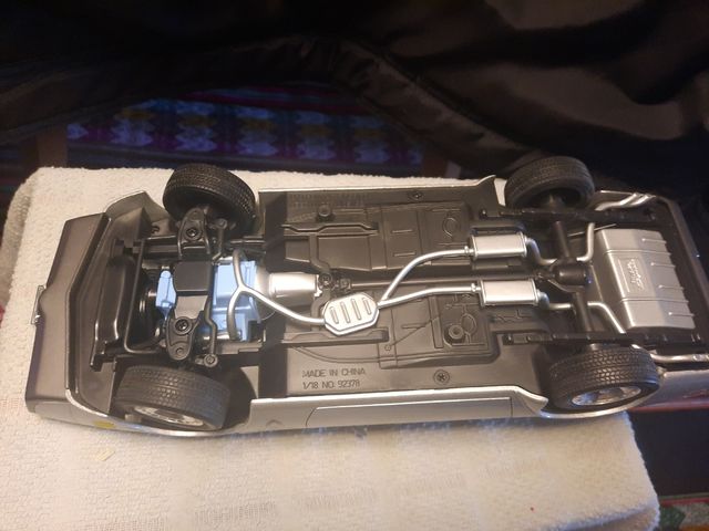 Pontiac T/A 10 aniversario 1979 esc 1/18