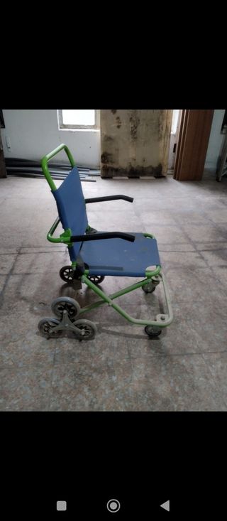 Silla de ruedas para subir escaleras